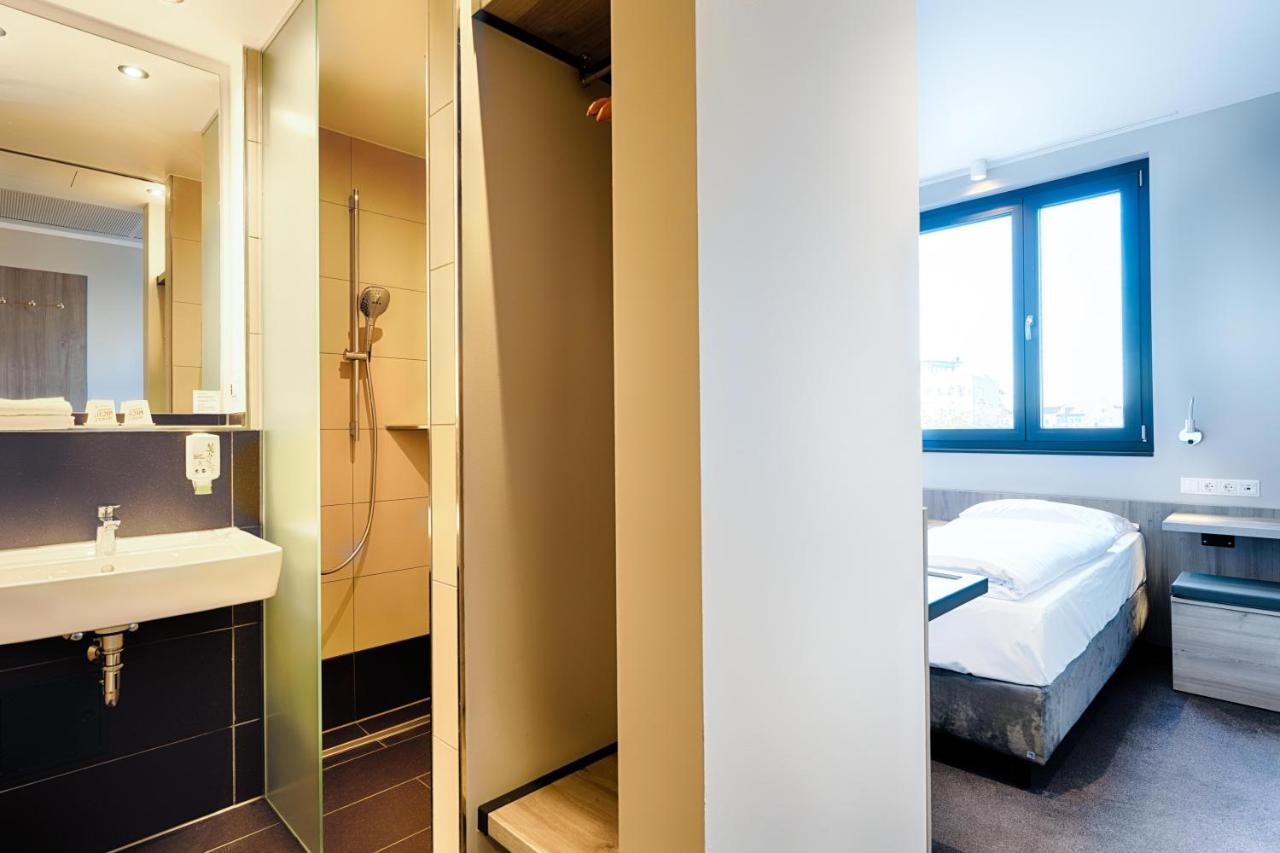 B&B Hotel Nuernberg-Plaerrer Ngoại thất bức ảnh