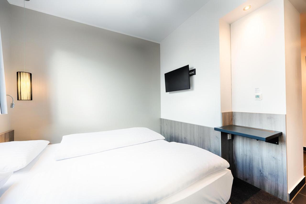 B&B Hotel Nuernberg-Plaerrer Ngoại thất bức ảnh