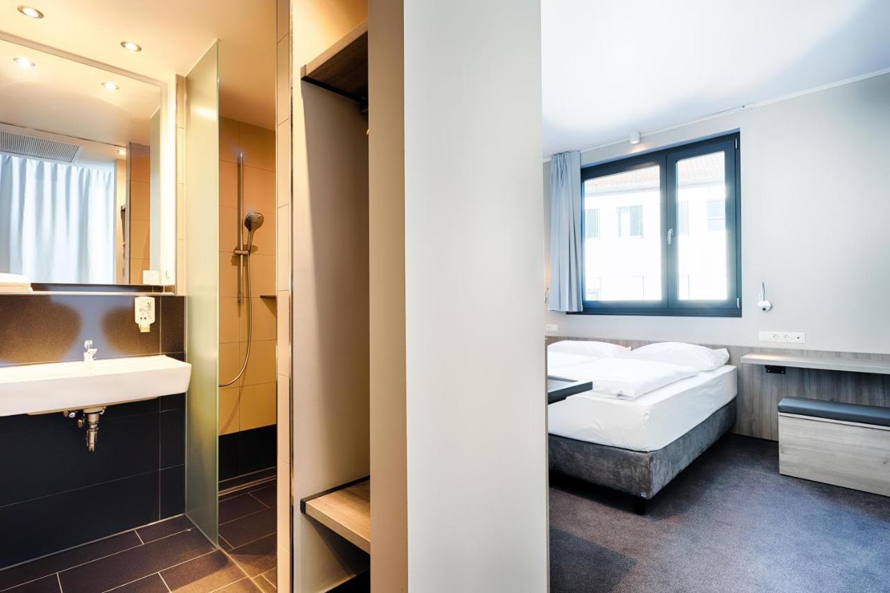 B&B Hotel Nuernberg-Plaerrer Ngoại thất bức ảnh